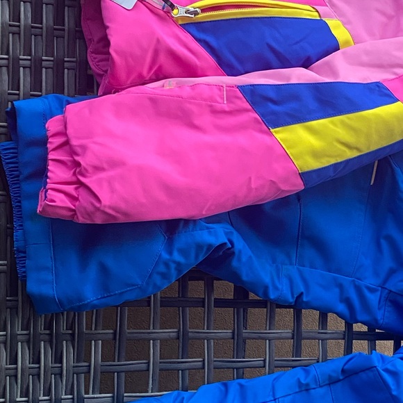Obermeyer Ski Jacket and Columbia Snow Pants / size 7 - Picture 4 of 9